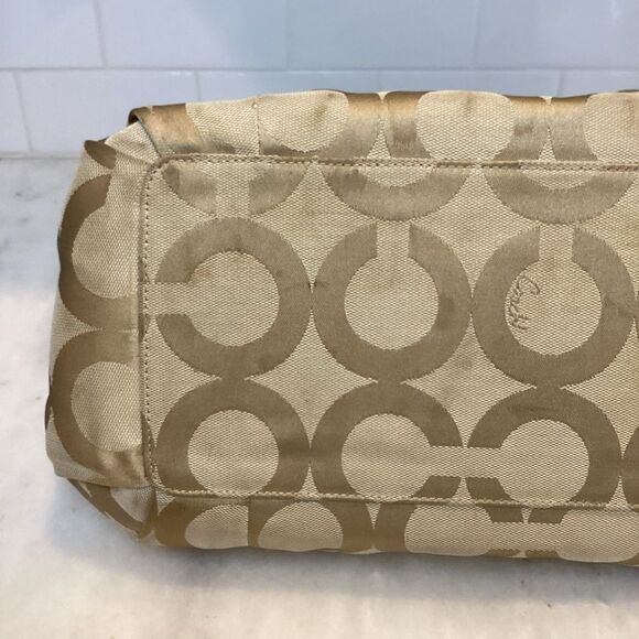 Coach Signature Logo Parker Optic Art Kisslock Satchel Shoulder Bag - Picture 8 of 15